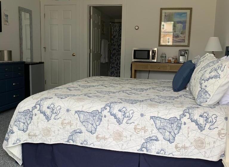 غرفة ديلوكس سرير كينج, The Tern Inn Bed & Breakfast And Cottages