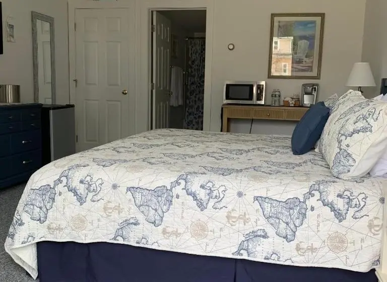 キングサイズベッドのデラックスルーム, The Tern Inn Bed & Breakfast And Cottages