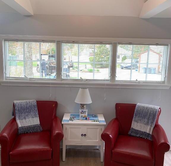 إستوديو قياسى, The Tern Inn Bed & Breakfast And Cottages