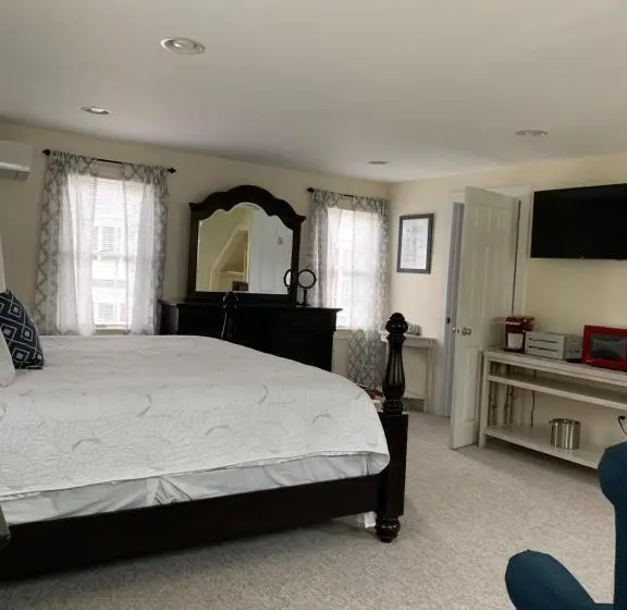 キングサイズベッドのスーペリアルーム, The Tern Inn Bed & Breakfast And Cottages