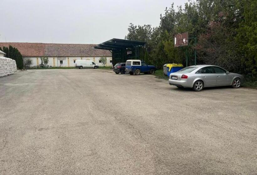 آپارتمان 1 خوابه, Apartmány Karlov Dvor