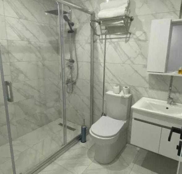 غرفة ديلوكس ثلاثية, Aras Hotels çorlu