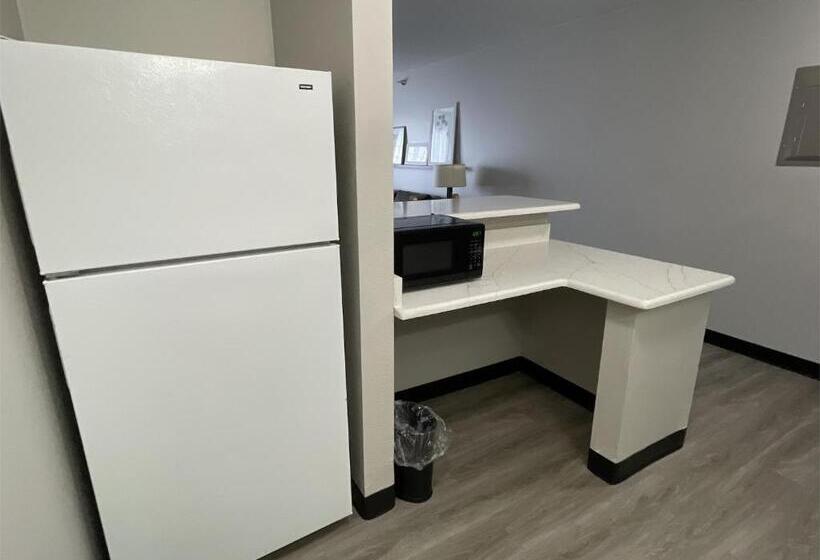 غرفة سوبيريور سرير كينج, Harmony Inn & Suites