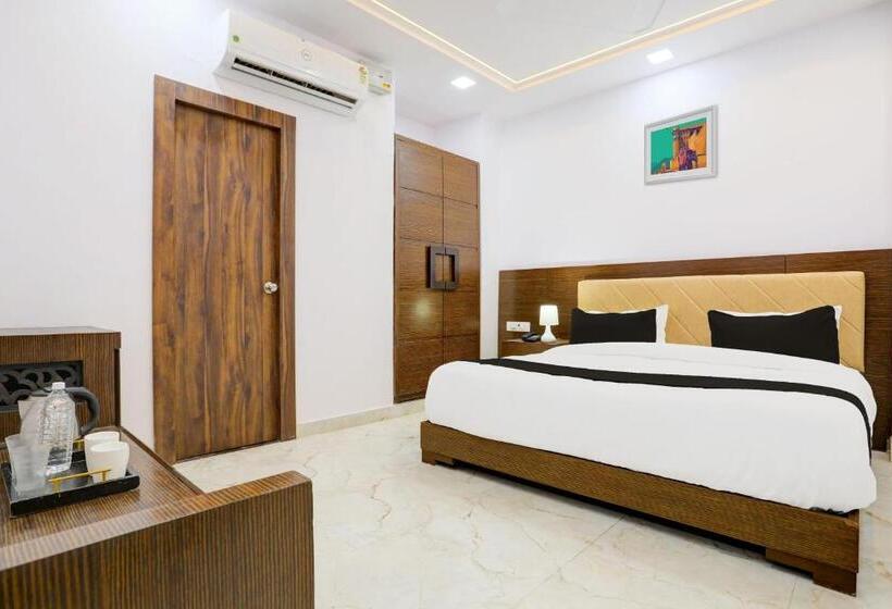 Трехместный Номер Классика, Oyo Hotel Lords Valley
