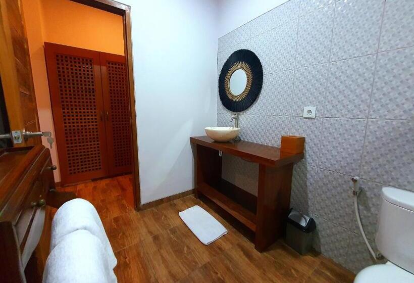 스탠다드 발코니 룸, Graha Shanti Guest House