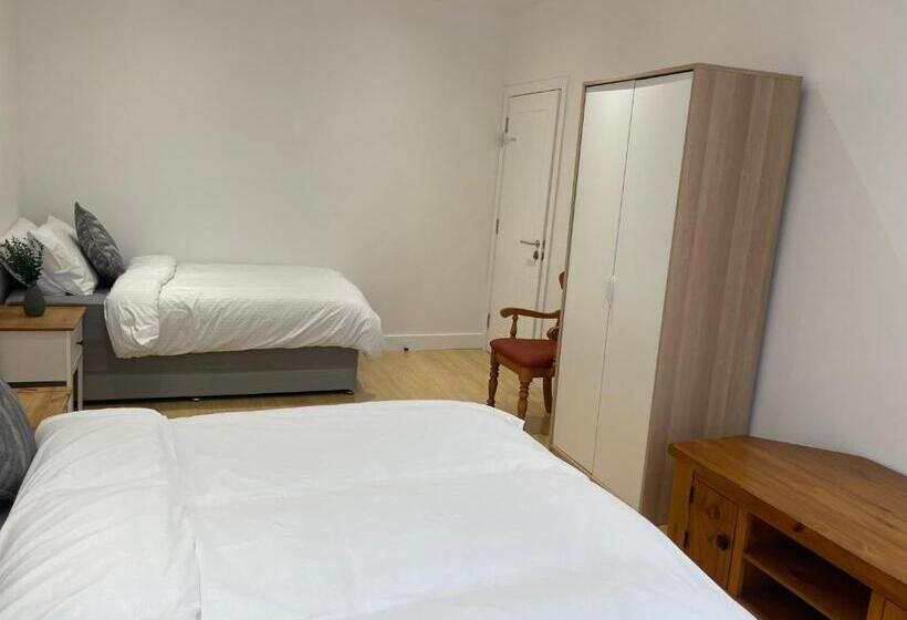 Номер Стандарт Трехместный, Lonsdale Place