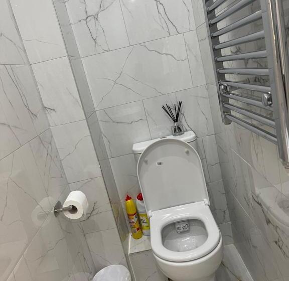 Номер Deluxe, Lonsdale Place