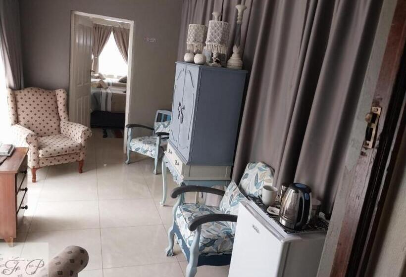 חדר דלוקס, The Flamingo Suite At Frederick S Place