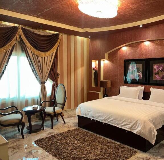 ハイドロマッサージバス付きスイート, فندق الحنوة