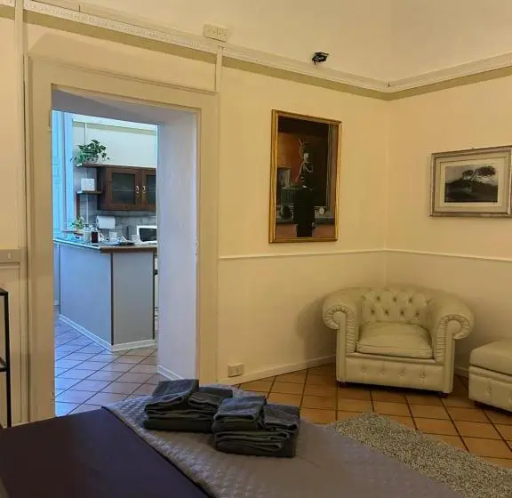 اتاق لوکس, Palazzo Antico