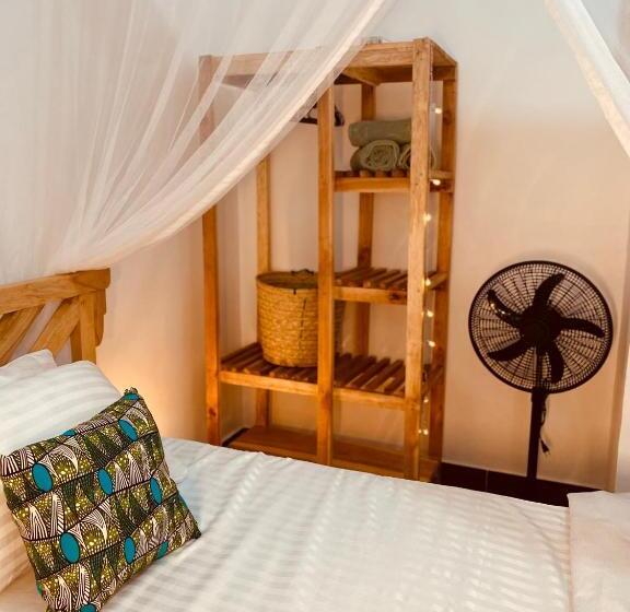 스탠다드 방갈로, Tukutane Kilimanjaro   Homestay
