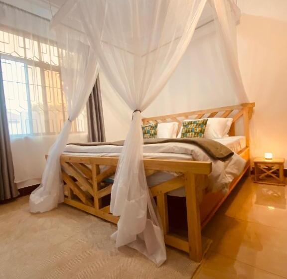 스탠다드 방갈로, Tukutane Kilimanjaro   Homestay