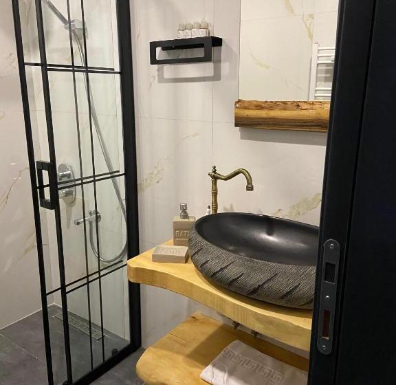 סוויטה עם מרפסת, Vadi Taş Konak