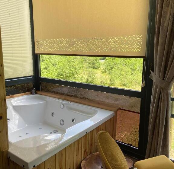 סוויטה עם מרפסת, Vadi Taş Konak