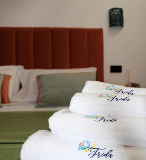 キングサイズベッドのデラックスルーム, Frida Luxury B&b