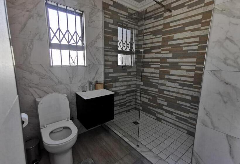Escritório Deluxe, Gugulethu Guest House