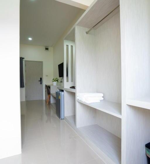 디럭스 룸, Puean Chang Resort Phuket