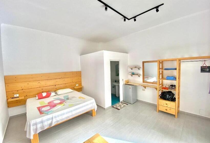 اتاق استاندارد با چشم‌انداز دریا, Casablanca Rooms Dhërmi