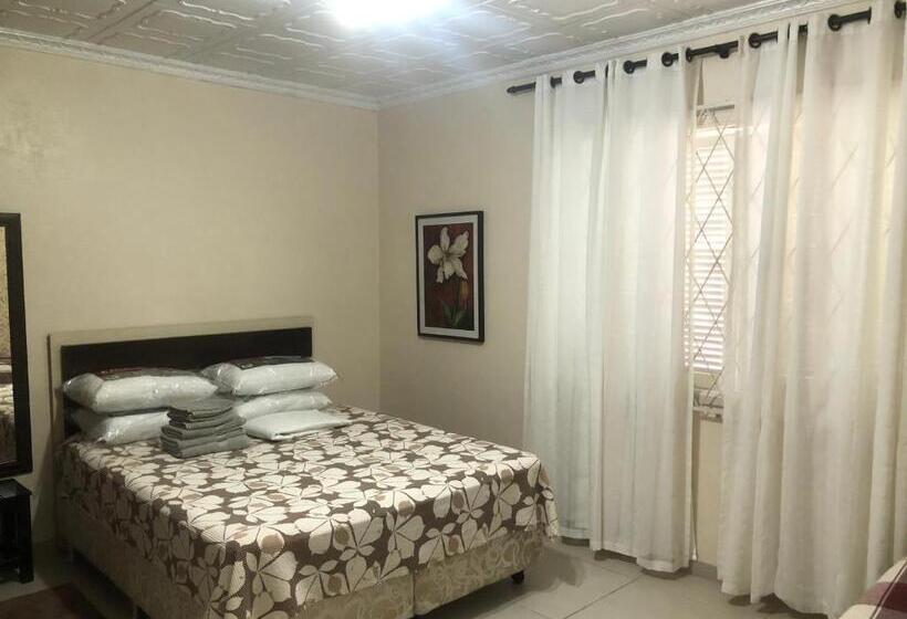 Standard-huone, Parada Familiar Family Parede