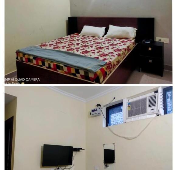 חדר סטנדרט, Shri Radhe Govind Jaiswal Dham