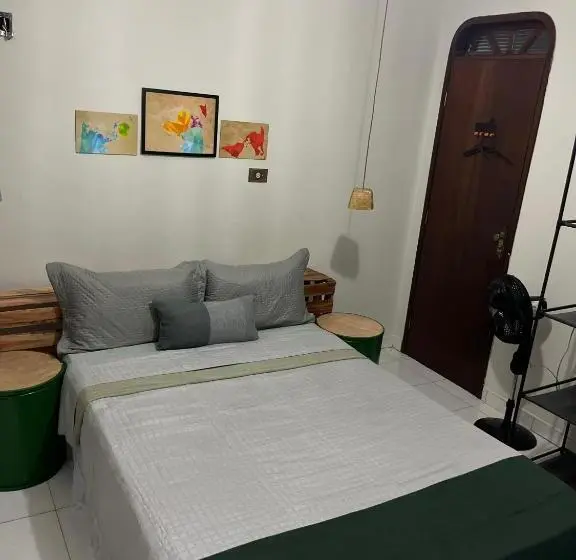 اتاق خانوادگی با سرویس بهداشتی مشترک, é De Casa