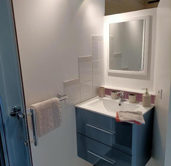 شاليه غرفة نوم واحدة, Le Temps D Un Instant