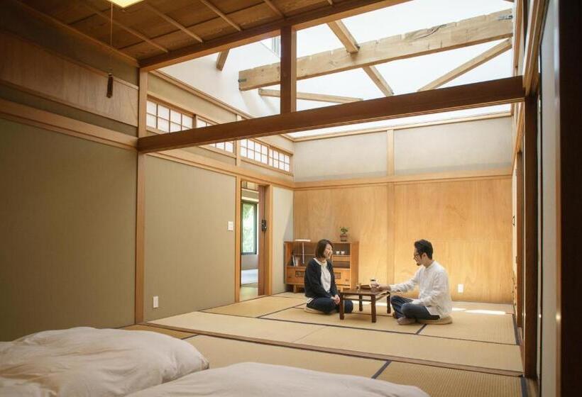 Comfort Triple Room, 市とコージ