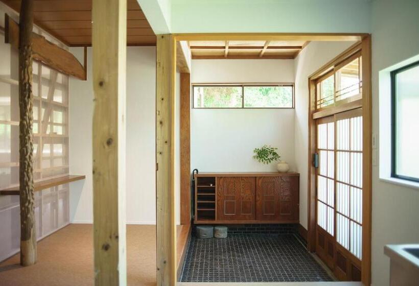 Comfort Triple Room, 市とコージ