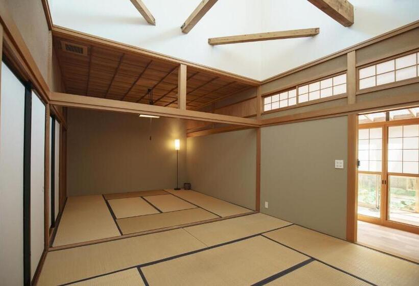 2 Bedroom Apartment Garden View, 市とコージ