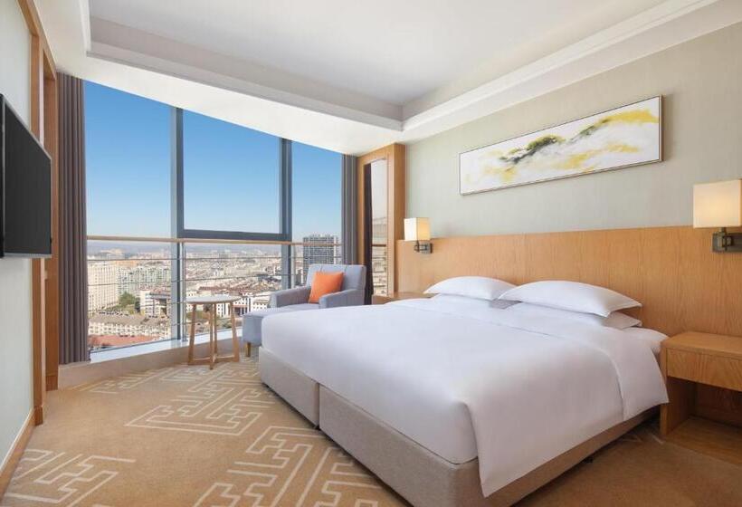 Номер Superior Кровать Кинг, Courtyard By Marriott Anji