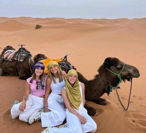 标准三人间, East Desert & Luxury Camp