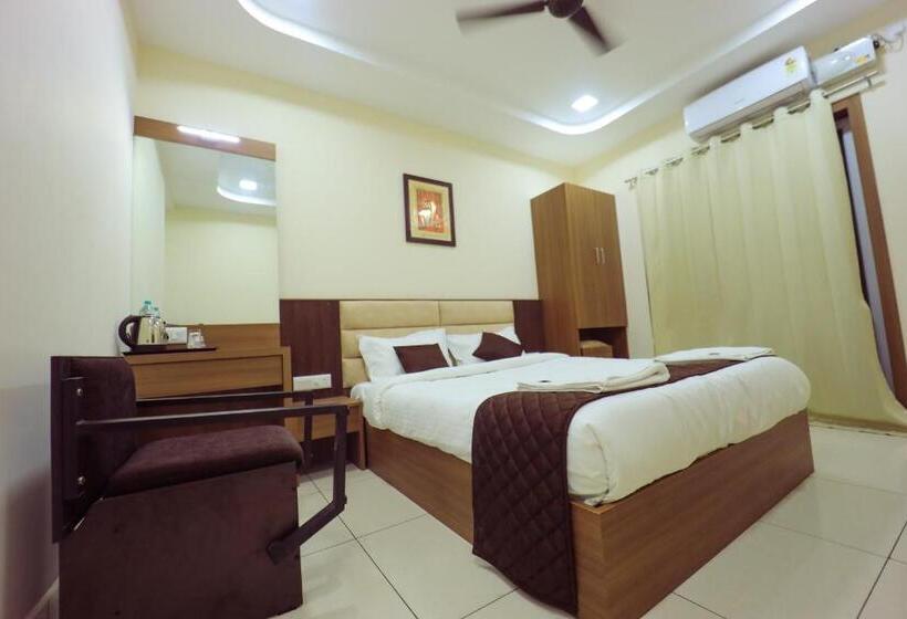 Номер Стандарт с Балконом, Jkinn