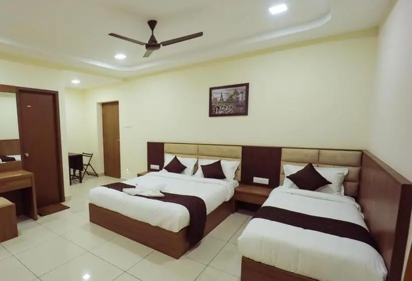 Chambre Triple Standard, Jkinn