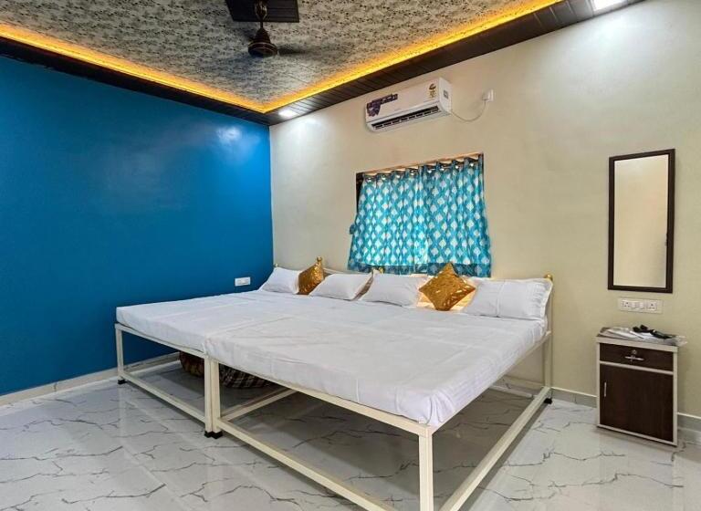 Семейный Номер Deluxe, Mohite Brothers Farm & Resort Karjat