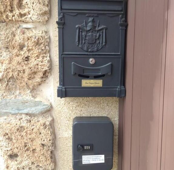 バルコニー付きスタンダードトリプルルーム, Casa Rural Borrenes Las Médulas