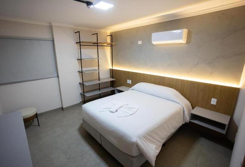 家庭间, Terraço Flat