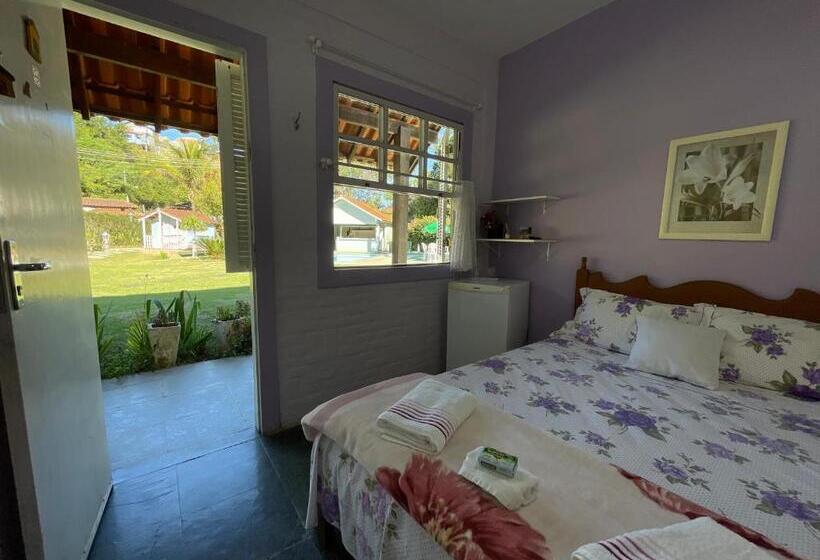 带花园景观的标准三人间, Monte Alentejano   Rj