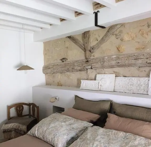 スタンダードルーム, Chambre D Hotes Lou Viradis