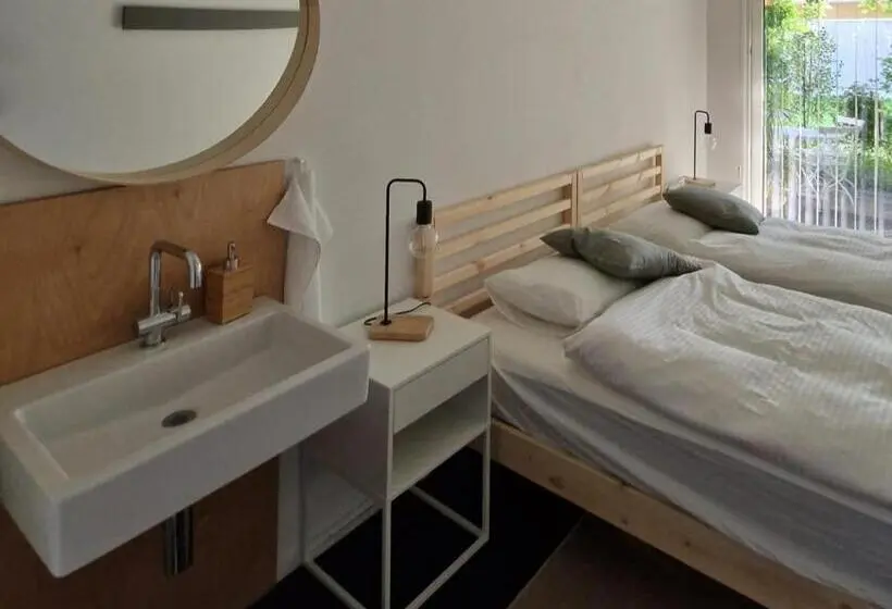 バス共有のスタンダードルーム, Gästezimmer Gerlafingen