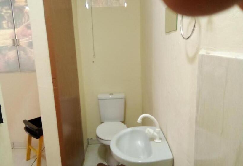 غرفة قياسية مزوَّدة بشُرفة, Pousada Casa Amarela Arara