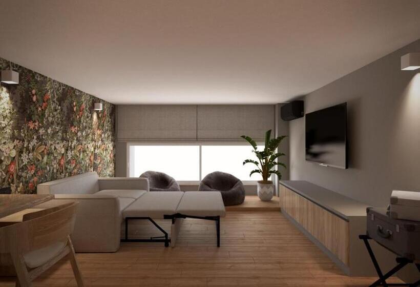 اتاق استاندارد چهار تخته, University Boutique Rooms
