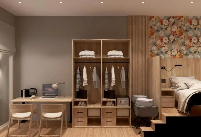 اتاق استاندارد سه نفره, University Boutique Rooms