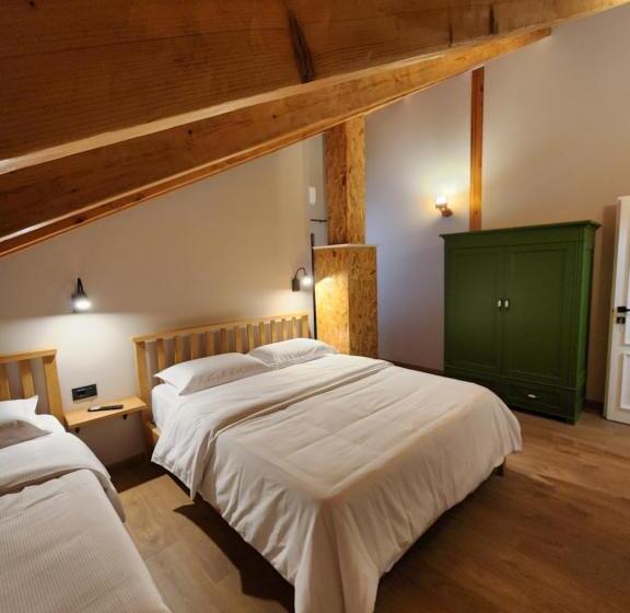 Номер Стандарт Трехместный, Guesthouse Te Avllia