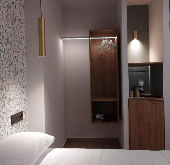 اتاق استاندارد, Plaza Rooms