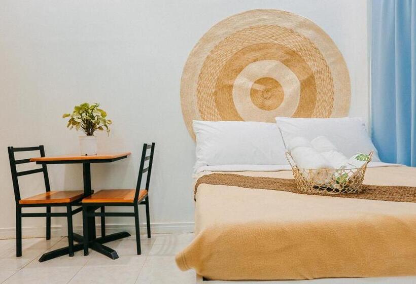 Quarto Estandar, Tahan Hostel