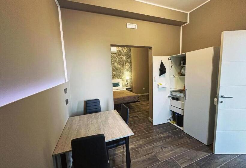 جناح جونيور, Central Vasto Histonium