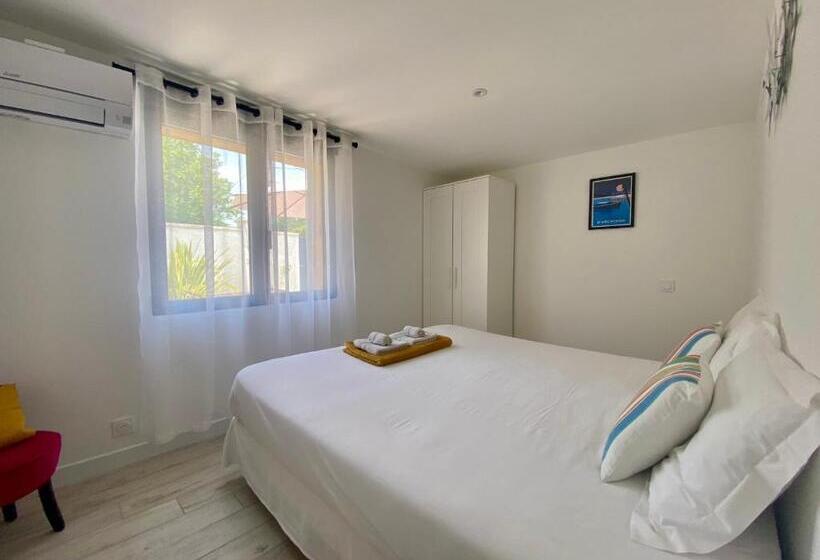 استودیو استاندارد با تخت کینگ, Oustal Magnolia