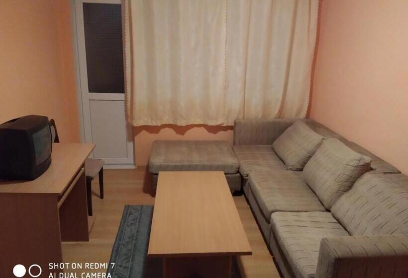 شقة غرفة واحدة مزودة بتراس, Famili Hotel Barba Yani