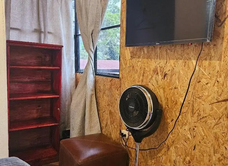 اتاق استاندارد با چشم‌انداز کوهستان, Cermeño S House