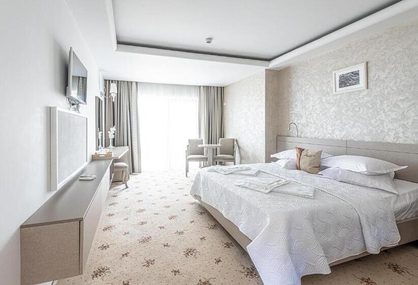 غرفة ديلوكس, Popasul Pescarilor Fishing Village